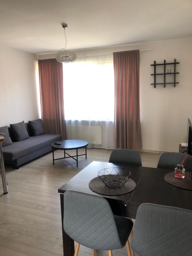 Vezas Apartment 3Beds Клайпеда Екстериор снимка